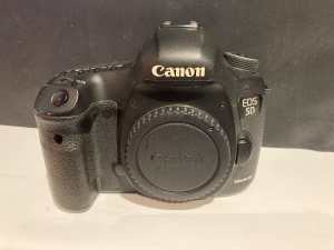 Canon 5D Mk III Camera - fantastic full frame camera