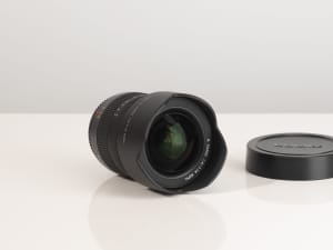 Panasonic Lumix 7-14mm f4 ASPH Lens in Mint condition