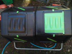 Double tumbler compost bin (Frontier 210 litre)