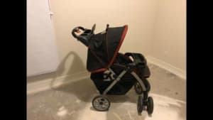 Excellent Condition - Safety 1st Pram with accessories