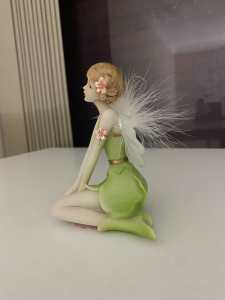 🧚Cute green fluffy wing fairy statue🧚