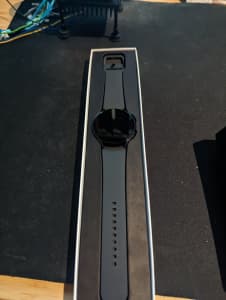 Samsung Galaxy Watch6 44mm LTE SM-R945F - Graphite