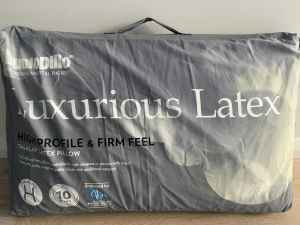 Dunlopillo Luxurious Latex Pillow High Profile & Firm Feel