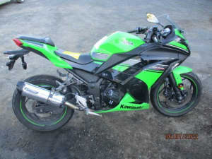 Kawasaki ninja outlet 300 gumtree