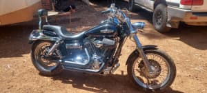 Harley Davidson Superglide Custom (FXDC)