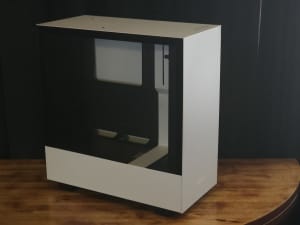 NZXT Black & White Mid Tower PC Computer Case