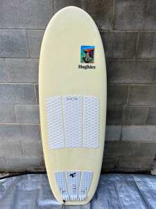 Mini Simmons twin keel Hughies 54 Surfboard