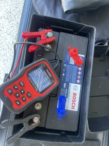 Marine Battery - Bosch M4 - High Cycle - As new and in Battery Box 