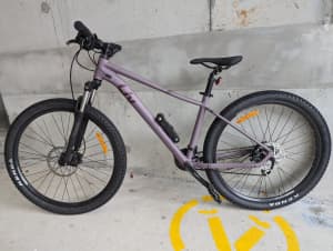 Giant/Liv Talon Mountain bike - Medium