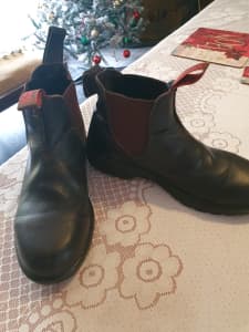 Rossi Work Boots, size 9.