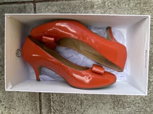 Four pairs of shoes size 39 all in great quality and condition