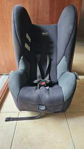 Hipod Child Seat with Car Seat and back protector. Cash and collect.