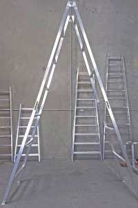 3.6 to 3.9m new trestle ladder Aus aluminium scaffold Tasmania