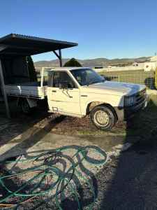 1989 MAZDA B2200 All Others 5 SP MANUAL C/CHAS, 3 seats