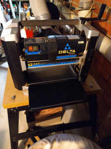 Delta planer/thicknesser, 12.5inch, in good condition, with stand.