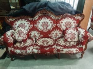 L00K Stunning Vintage Baroque 3 Seater Lounge