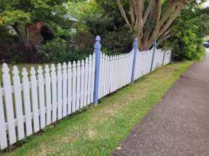 Wooden Picket Fence