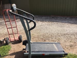 Excersise treadmill no limit good condition from an estate $120