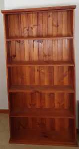 Classic 5 Shelf Timber Bookcase