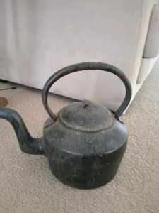 vintage heavy cast iron tea pot