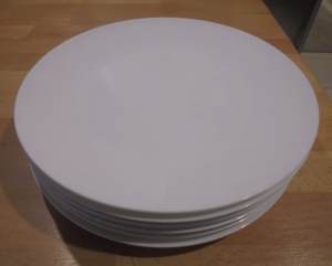 6 VUE WHITE BONE CHINA DINNER PLATES 27CM
