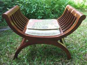 1/5 price than Net Last Century Upholstered u-shaped stool sells 250