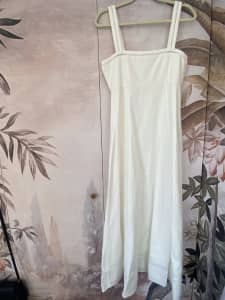 Assembly label linen dress size 8, new without tags