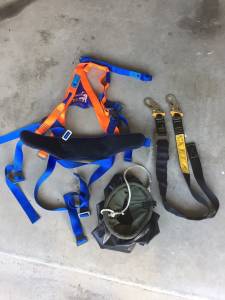 FULL BODY SAFETY HARNESS, POLE STRAP AND POLE SAFETY LINE