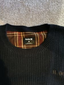 PURE WOOLLEN PULLOVER NEVER USED