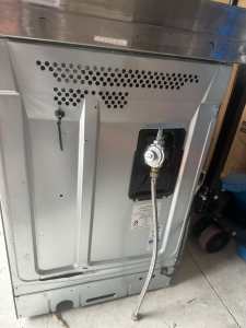 Gas Cook Top with Electric Oven