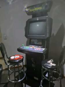 Arcade Machine ..Mortal Kombat - 2000 games