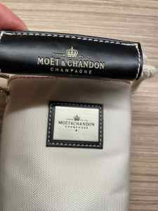 Moet & Chandon insulated carry tote with rope handle