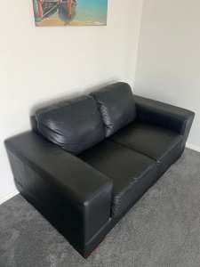 Leather Lounge