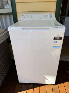 Washing Machine: 5kg Hoover Top Loader. Excellent Condition