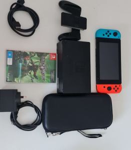 Nintendo switch console 1 game -$250