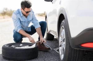 24 Hour / 7 Days Tyre Puncture Repair Roadside Assist - Needing Help?