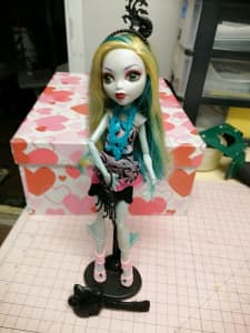 Monster High Doll Lagoona Frights, Camera, Action $30