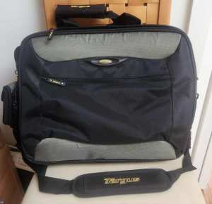 Targus travel City Gear II 15-17.3 inch, Briefcase Black, model CG470