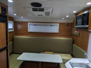 Elite 4x4 Caravan