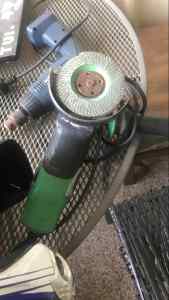 Hitachi angle grinder needs new grinder disk