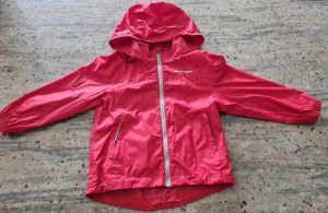 Size 3: Kids Macpac Pack-It weather/rain jacket - Colour: Red