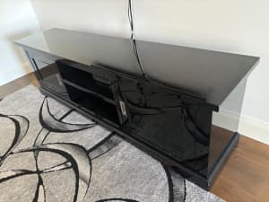 Black entertainment unit/ tv cabinet