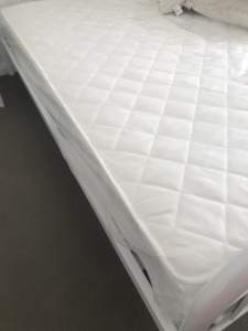 Queen size mattress - BRAND NEW