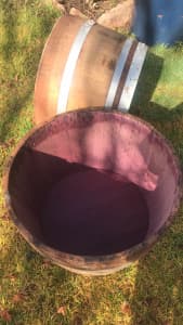Half oak wine barrel