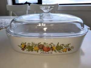 Authentic Vintage Casserole Dish LEchalote Collection AS NEW