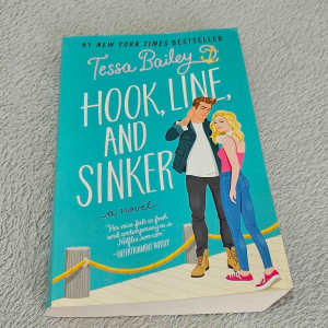 Hook, Line, and Sinker (Bellinger Sisters, 2 ) by Tessa Bailey