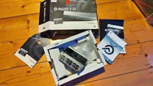 Audio 4 DJ Audio Box