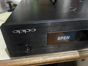 Oppo BDP-103D Darbee Edition Blu Ray Player