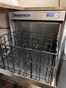 Washtech glass dishwasher commercial- excellent condition 