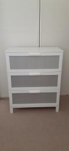 Drawers White Draws Chest of Drawers on runners. Is this Available Yes